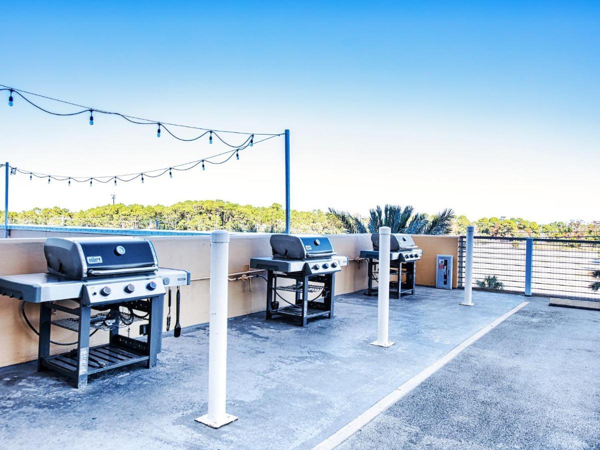 Sterling Reef 305 Apartment